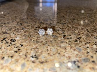 Moissanite Flower Style Earrings