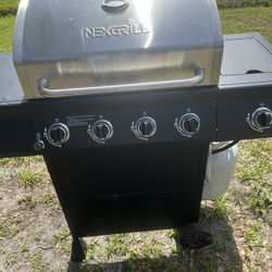 New grill paid 500. I’ll sell it for 150.