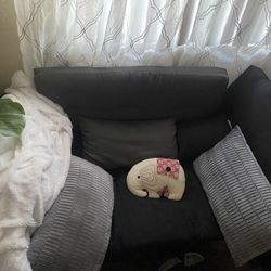 Small Couch/ Futon
