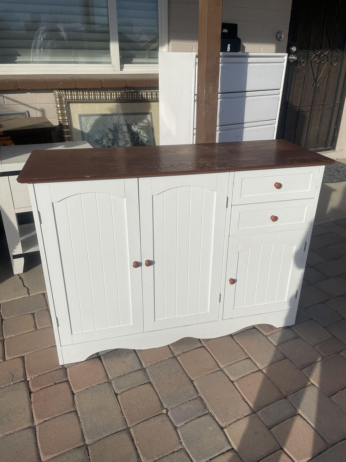 white wooden dresser