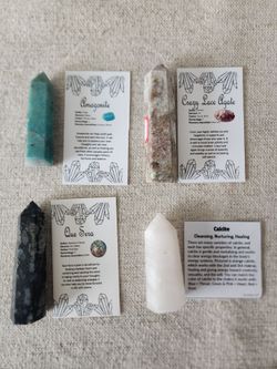 Natural Crystal Tower Bundle – 4 Piece Set + Info Cards