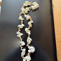 Handmade Seashell Statement Necklace Beach Coastal Jewelry G-11