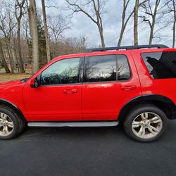 2010 Ford Explorer