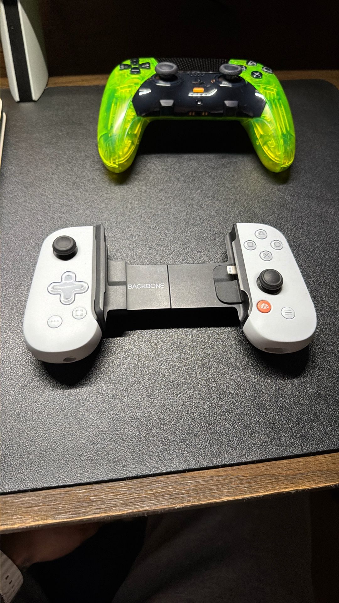 Backbone One Playstation Edition