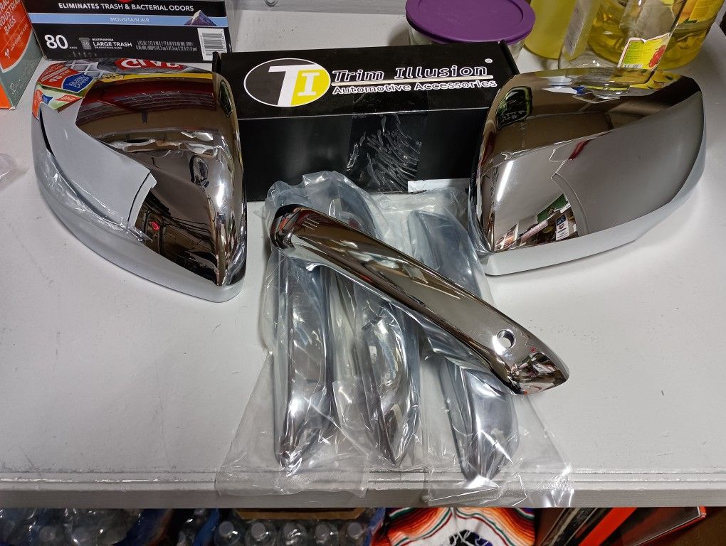 21-25 Jeep Grand Cherokee Chrome Snap-On Door Handle & Mirror Covers