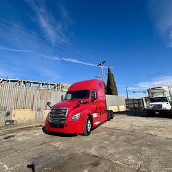 2021 Freightliner Cascadia