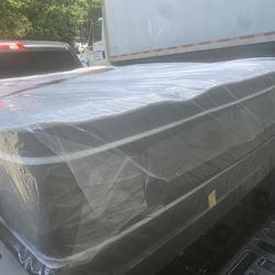 King Pillowtop Mattress and box spring new in plastic free delivery in Atlanta