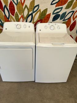 Washer and dryer gas laundry