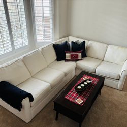 Rowe Sectional Couch With Sleeper 