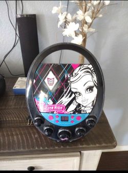 Monster High Cd Player /Karaoke Machine (No Mic) included