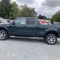 05 Ford F150, Four Door,  4x4