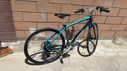 City Hybrid Bike