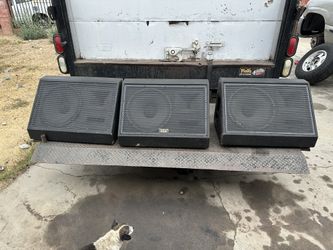 Carvin TCS115M moniter speaker