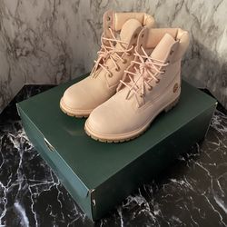 DS Timberland 6 In Premium Pink/Metallic Sz 8W tb0a1hl6