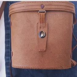 Binanculars in leather case Very clean