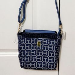 New Blue Tommy Hilfiger Crossbody With Adjustable Straps