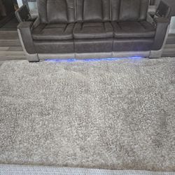 Reliner Couch And Recliner Love Seat