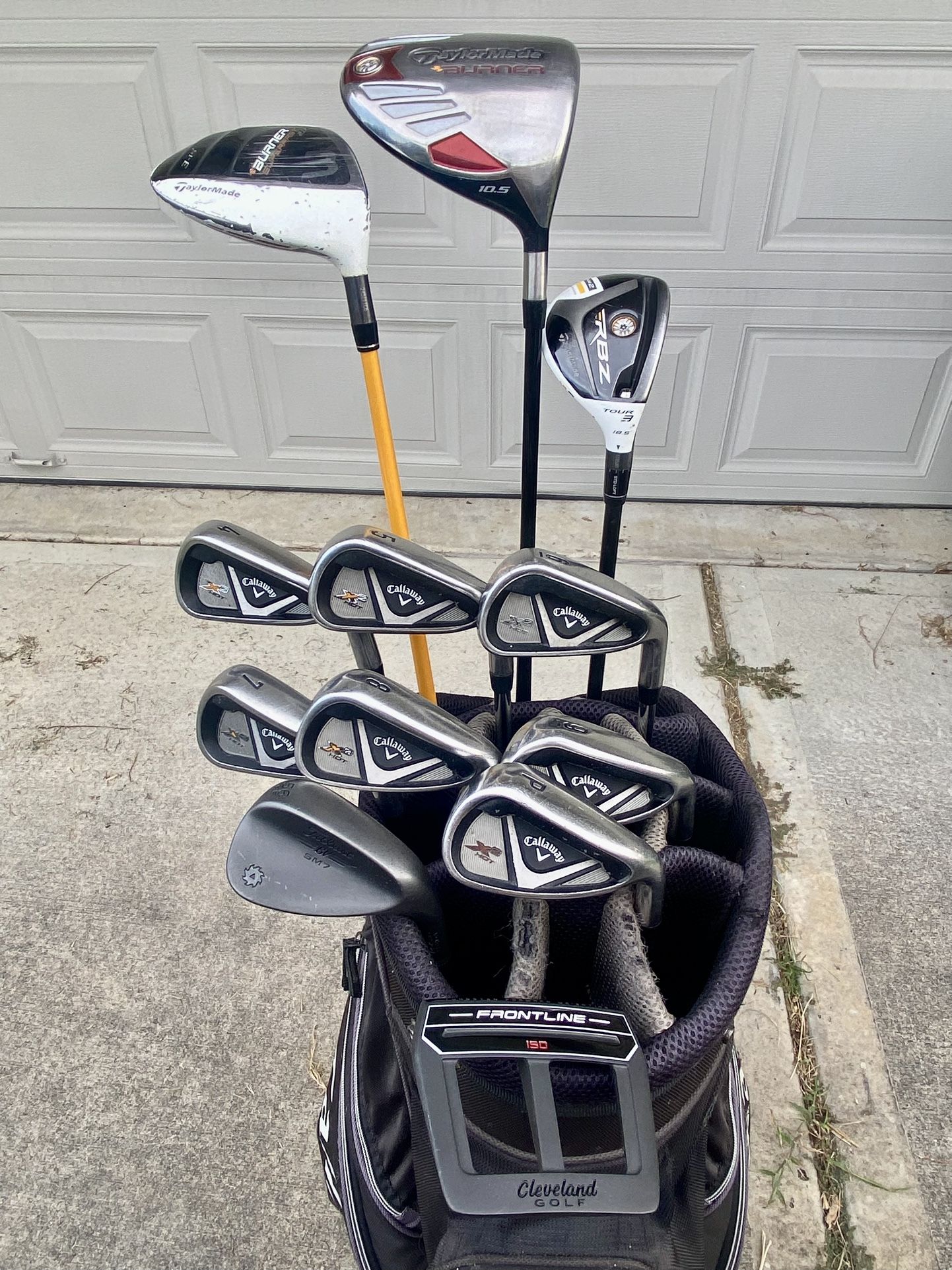 TaylorMade and Callaway Golf Clubs Set