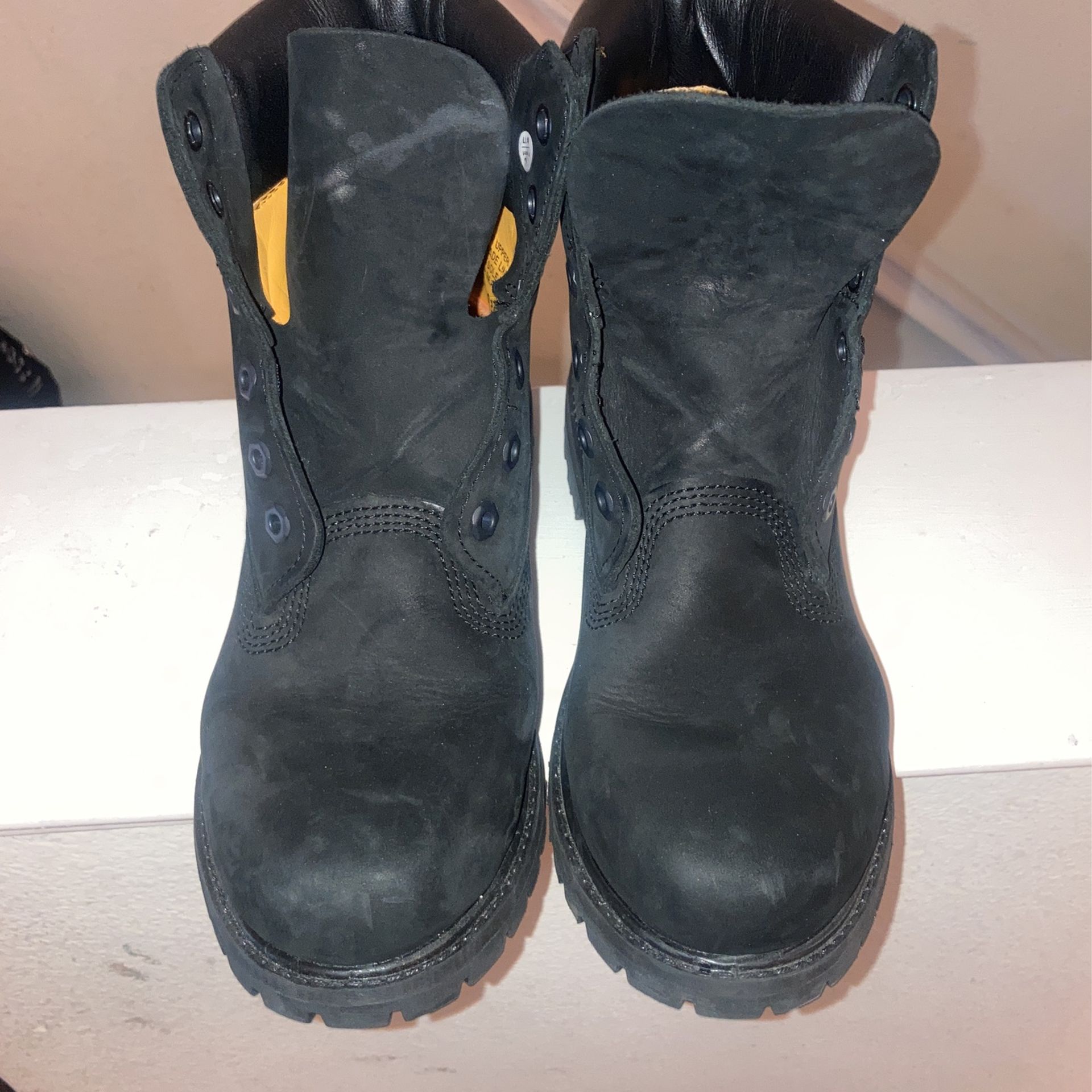 Timberlands Black Size 9