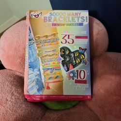 Friendship Bracelet Kit