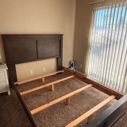 Queen Size Panel Bed Frame 