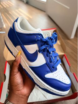 Kentucky blue dunks size 6.5 big kids