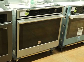 Single wall oven Whirlpool 30 inch wide stainless steel
