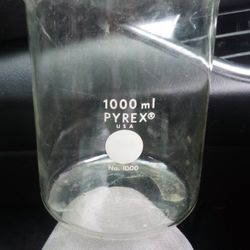 Vintage Pyrex Scientific Glass