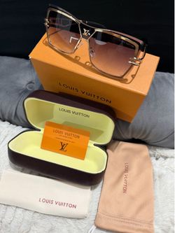 Sunglasses 🕶️