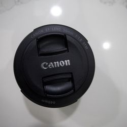 Canon EF 50mm f/1.8 STM Lens – Excellent Condition