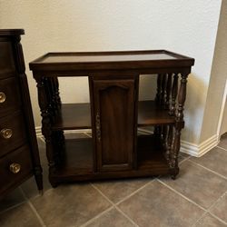 Henredon Console Cabinet Bookcase Table