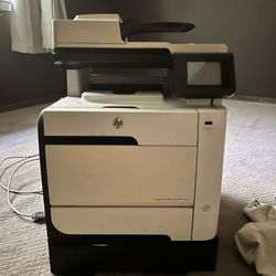 Hp Color Laser jet 400 Printer/scanner