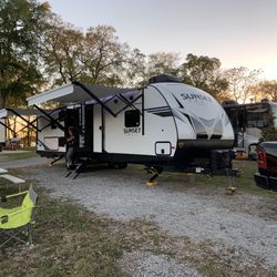 2020 Crossroads RV Sunset Trail 330SI