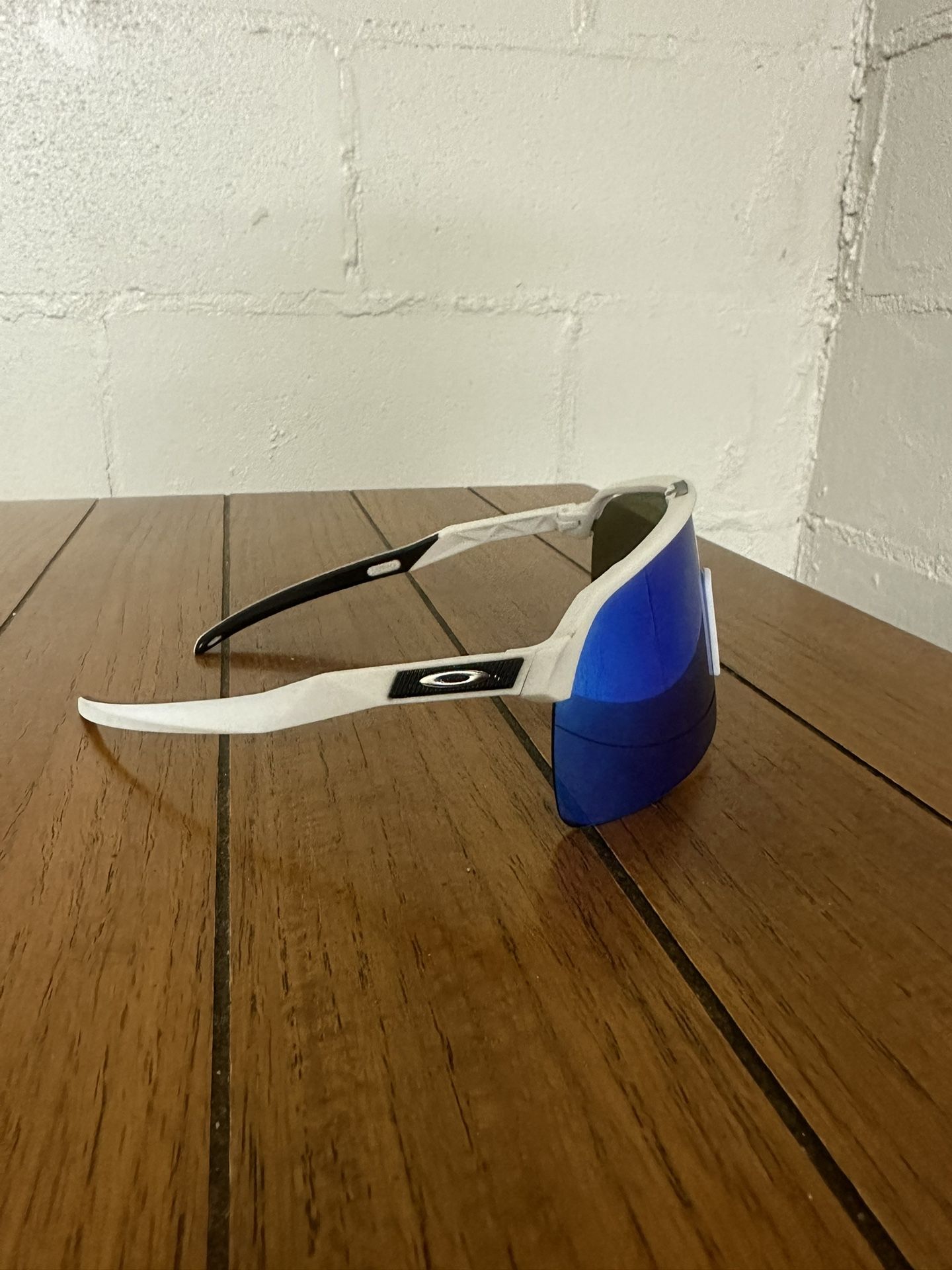 Oakley Sutro