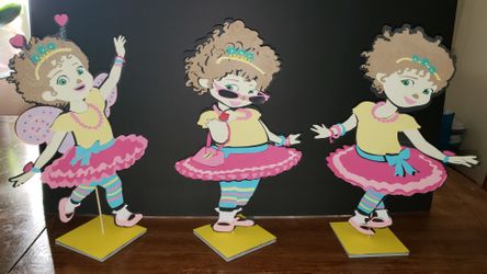 Fancy Nancy Centerpieces