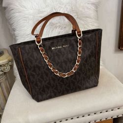michael kors purse 