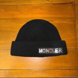 Moncler Black Logo Patch Rib Knit Beanie Hat One Size