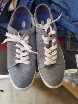 Women's shoes