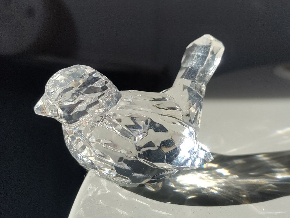 Plastic Bird Figurine Imitation Crystal 🕊️
