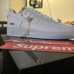 Nike Air Force 1 (supreme)