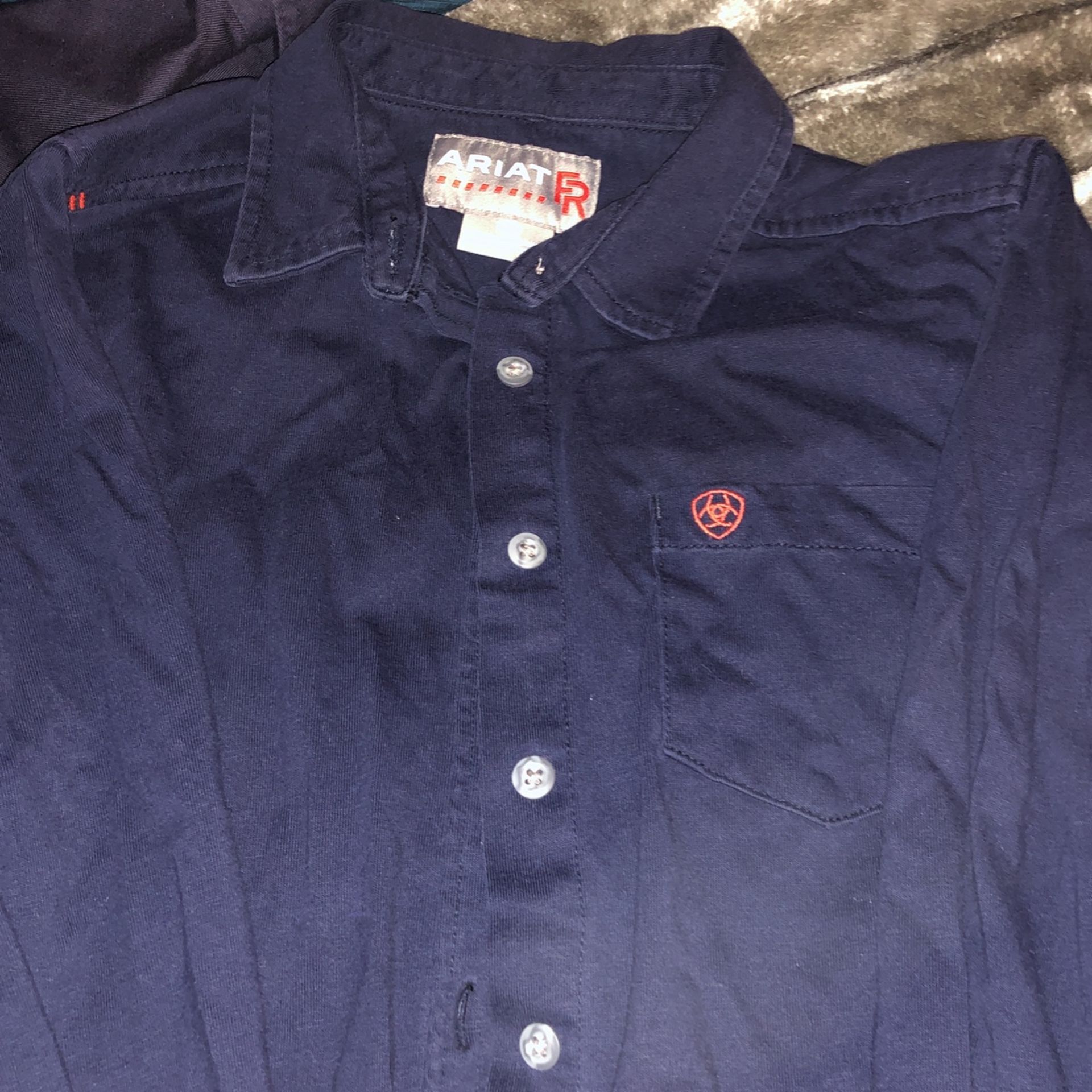 2 women’s ariat fr shirts