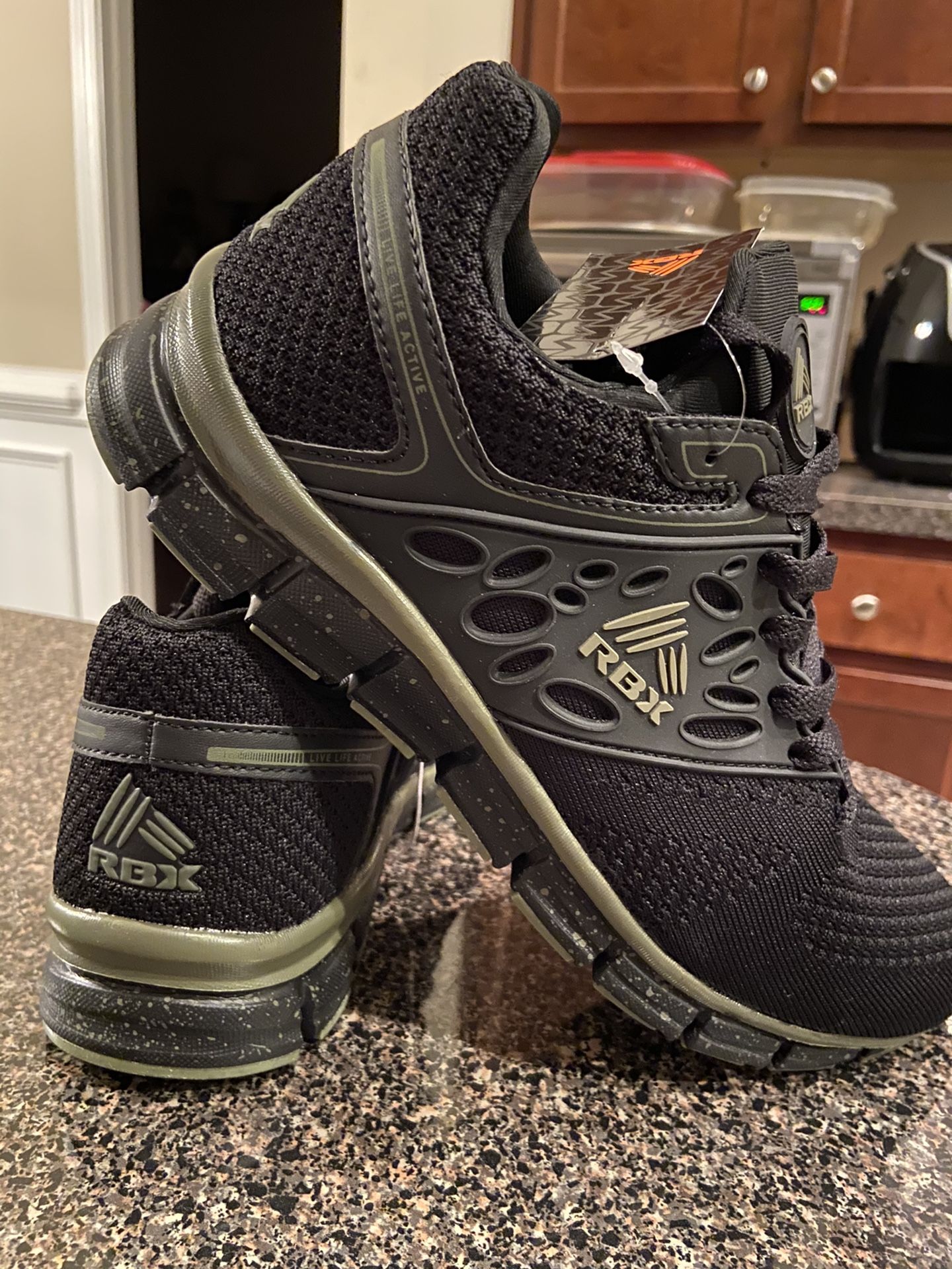 Men’s RBX sneakers Size 9. Black/OD green
