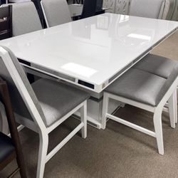 7 Pc Dining Table Set 40” x 72” x 31”H
