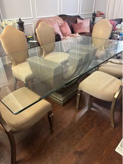 Dining table with 6 chairs ( Heavy)