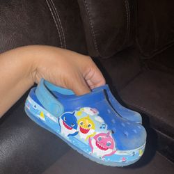 Baby Shark Crocs 