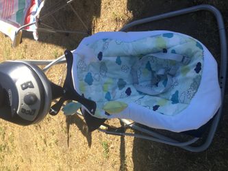 Baby swing