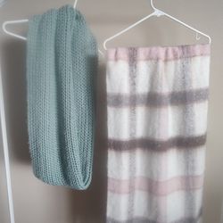 Brand NEW Winter Scarves ❄️🥶
