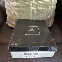 Gold Sandals Heels Size 7 1/2 