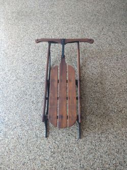 Vintage child's snow sled , Holiday show Piece