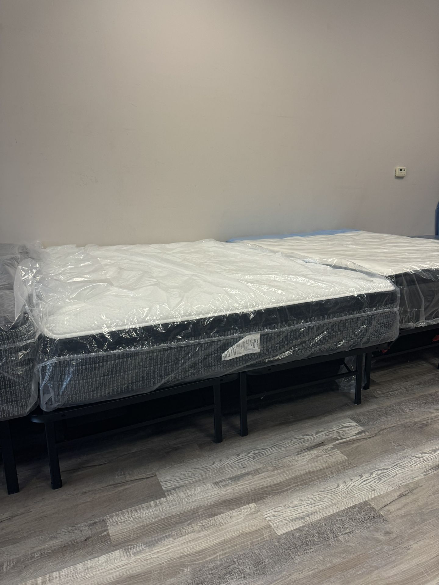 Brand New Queens/Kings! Take Home TODAY‼️‼️